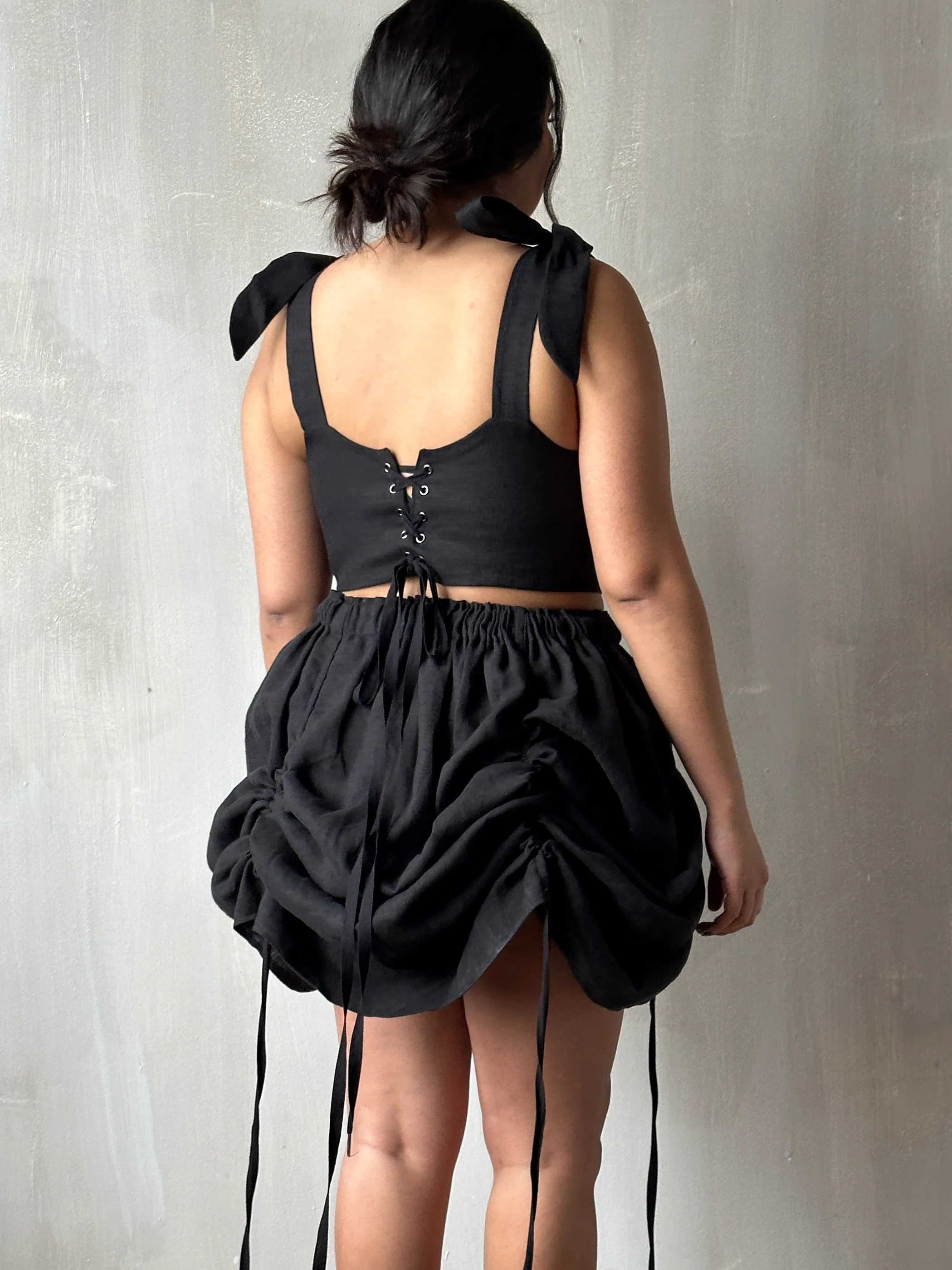 Black Four-Way Drawstring Skirt in Linen (Pre-Order) - Image 3
