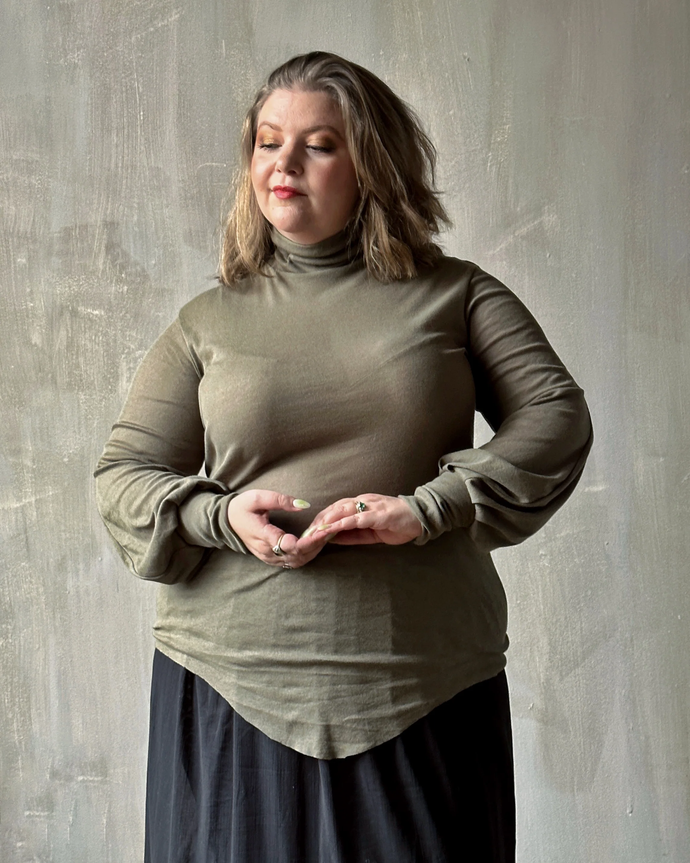 Bishop Sleeve Hourglass Tunic (Moss Green) - Image 7