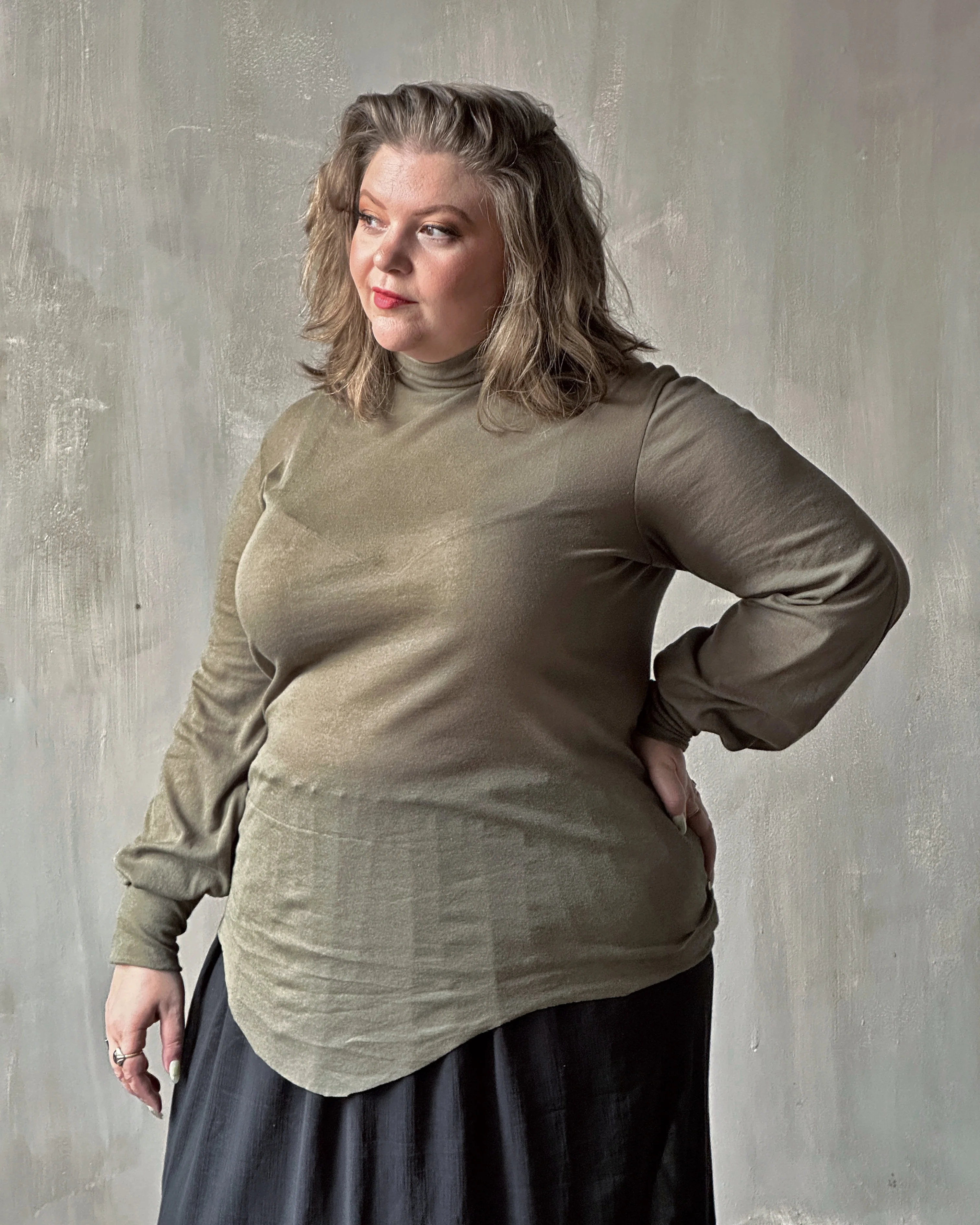 Bishop Sleeve Hourglass Tunic (Moss Green) - Image 9