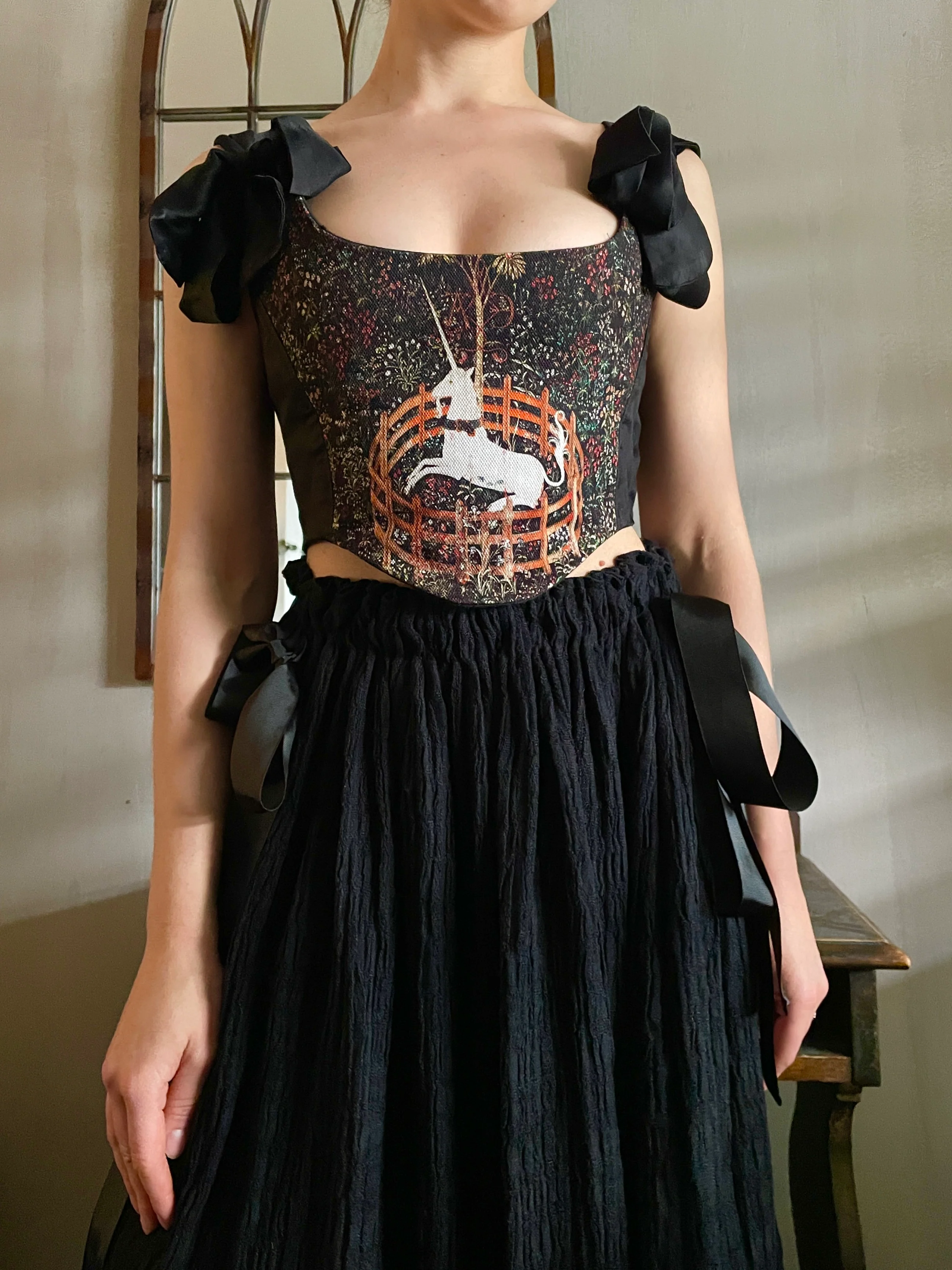 FW 2021: Unicorn in Captivity Bustier - Image 13