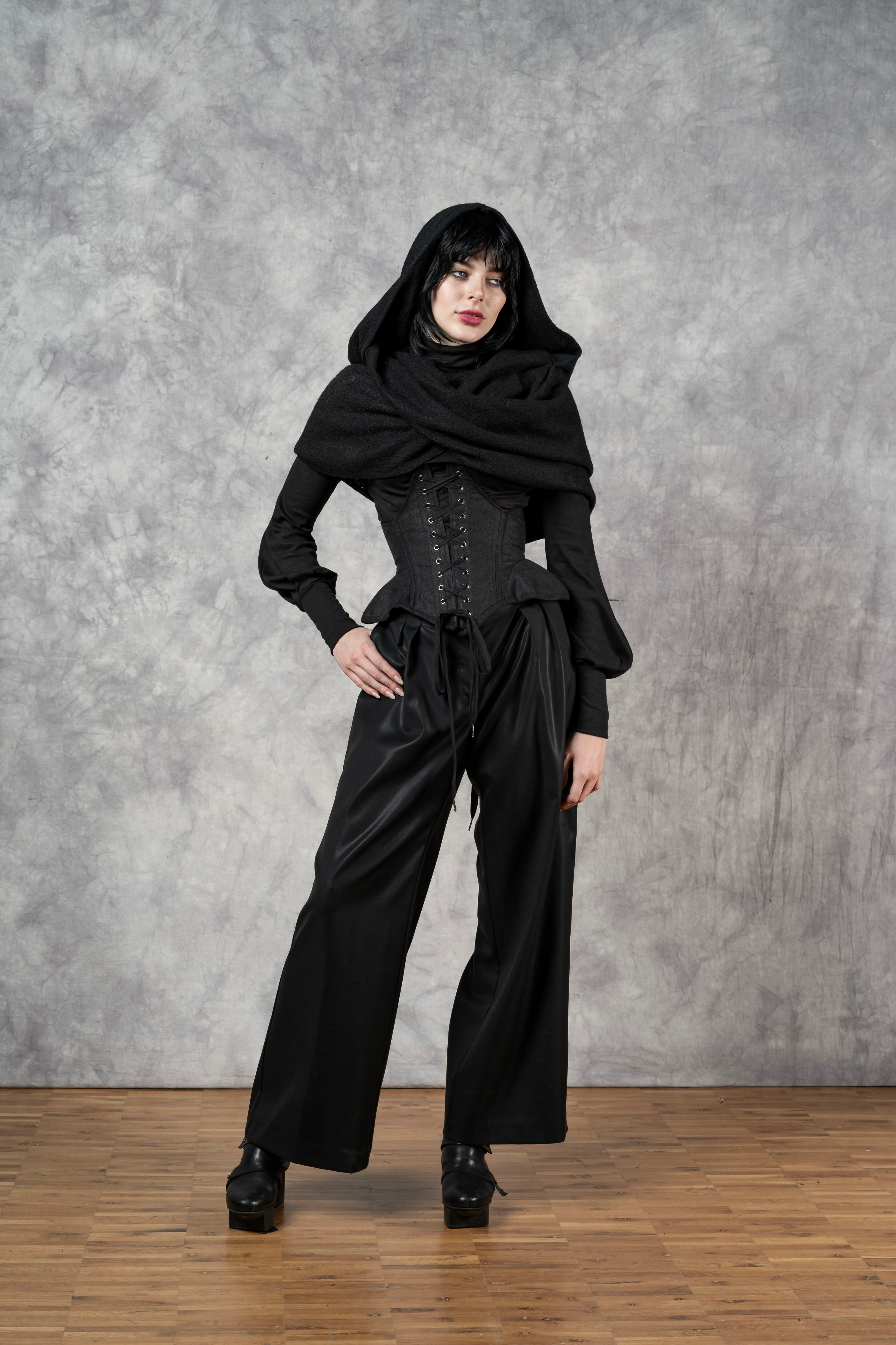 Wide Leg Trouser in Black Wool (Size III) - Image 17