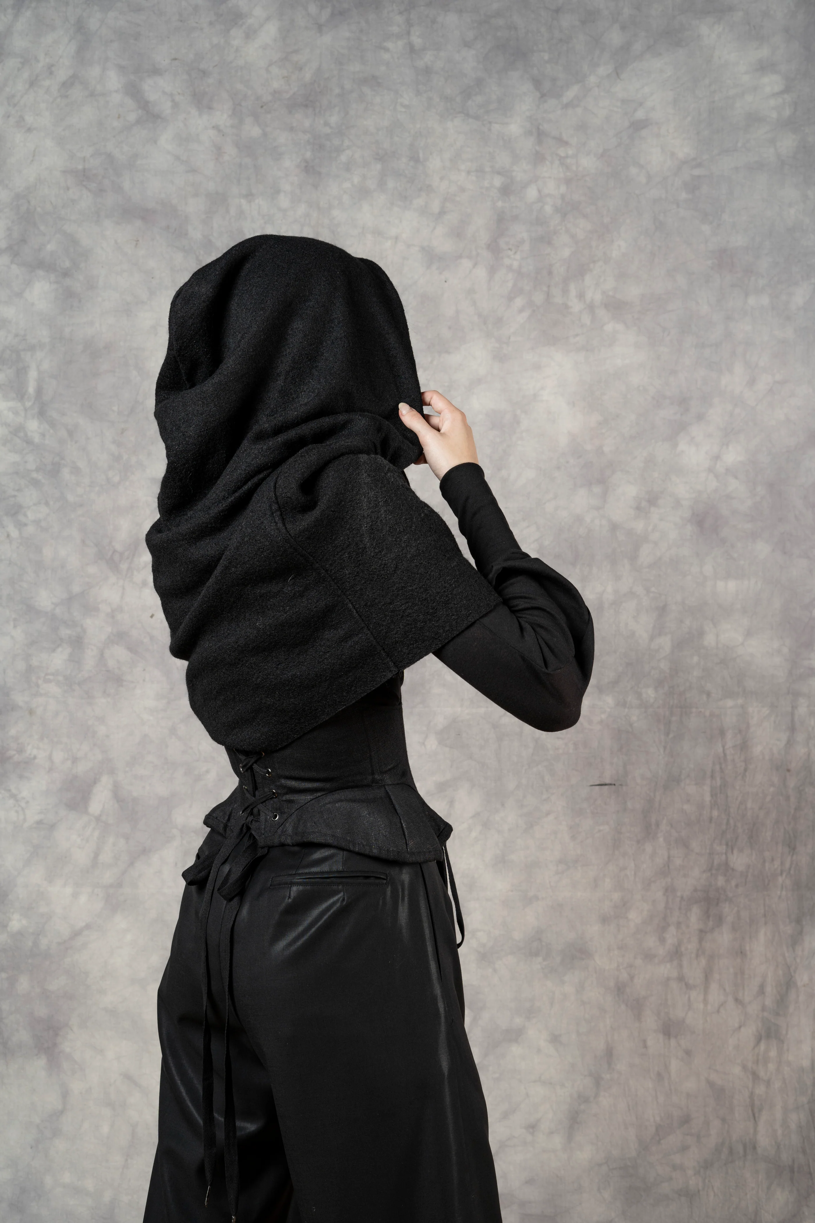 Wide Leg Trouser in Black Wool (Size III) - Image 18