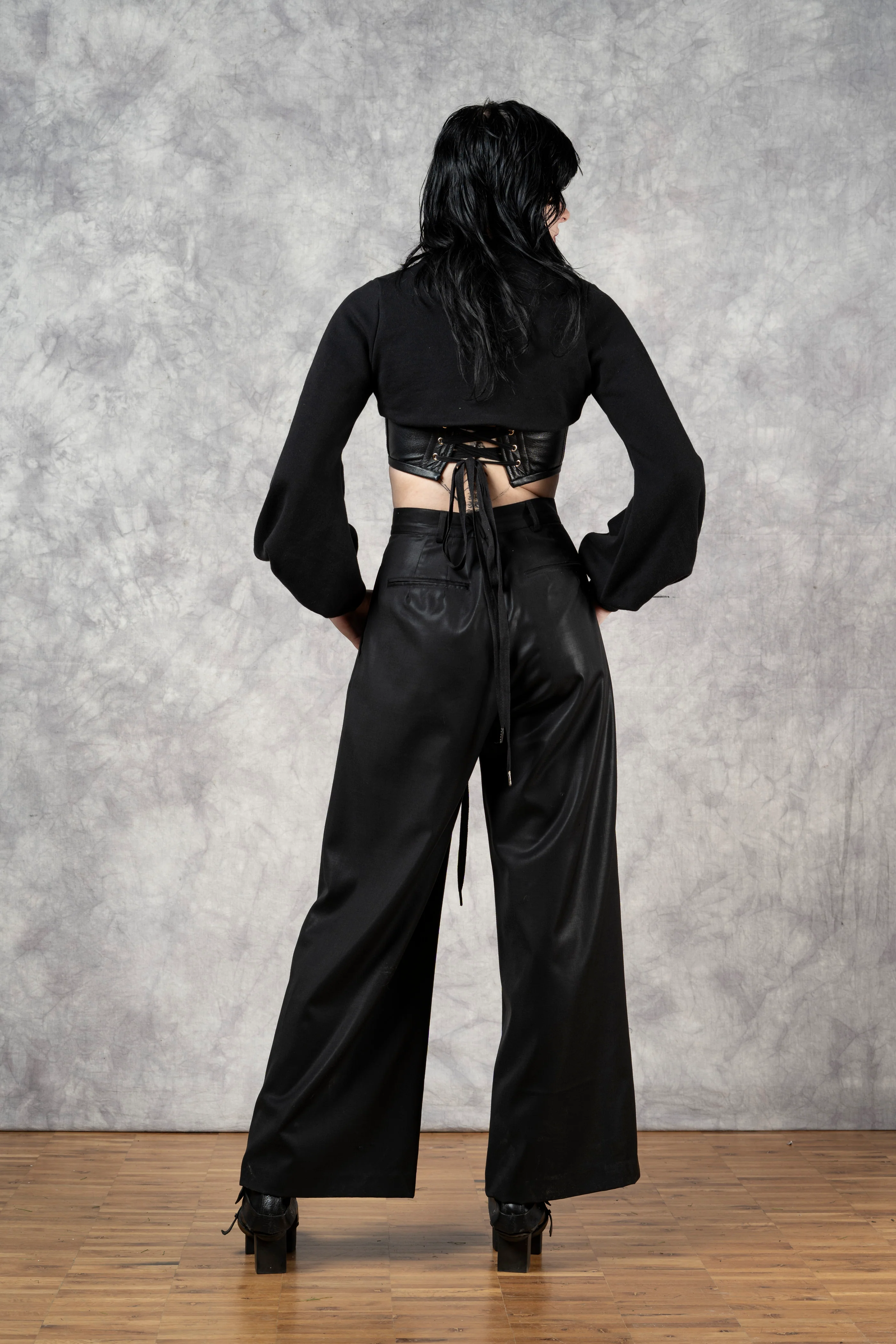 Wide Leg Trouser in Black Wool (Size III) - Image 23