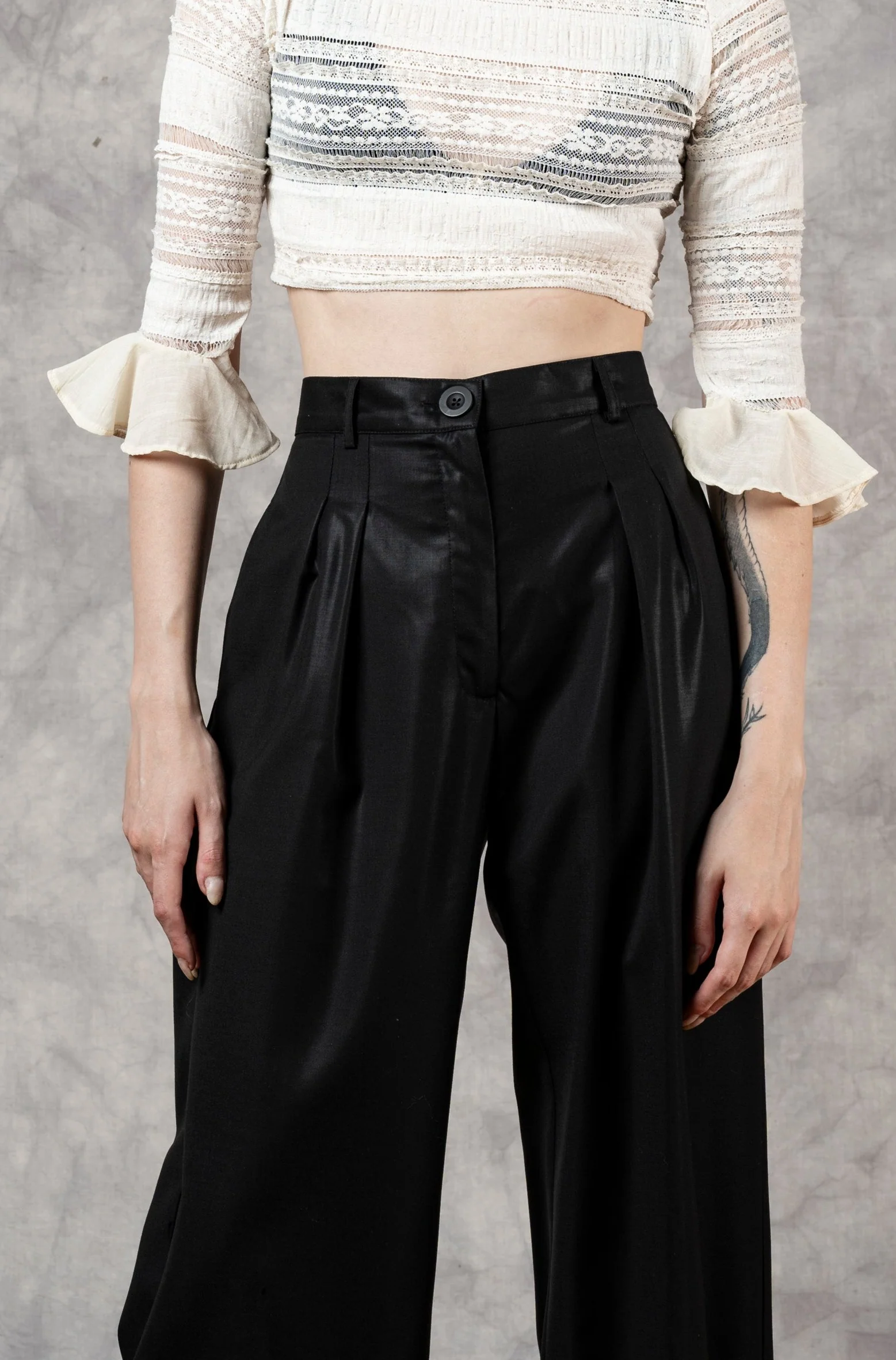 Wide Leg Trouser in Black Wool (Size III) - Image 8