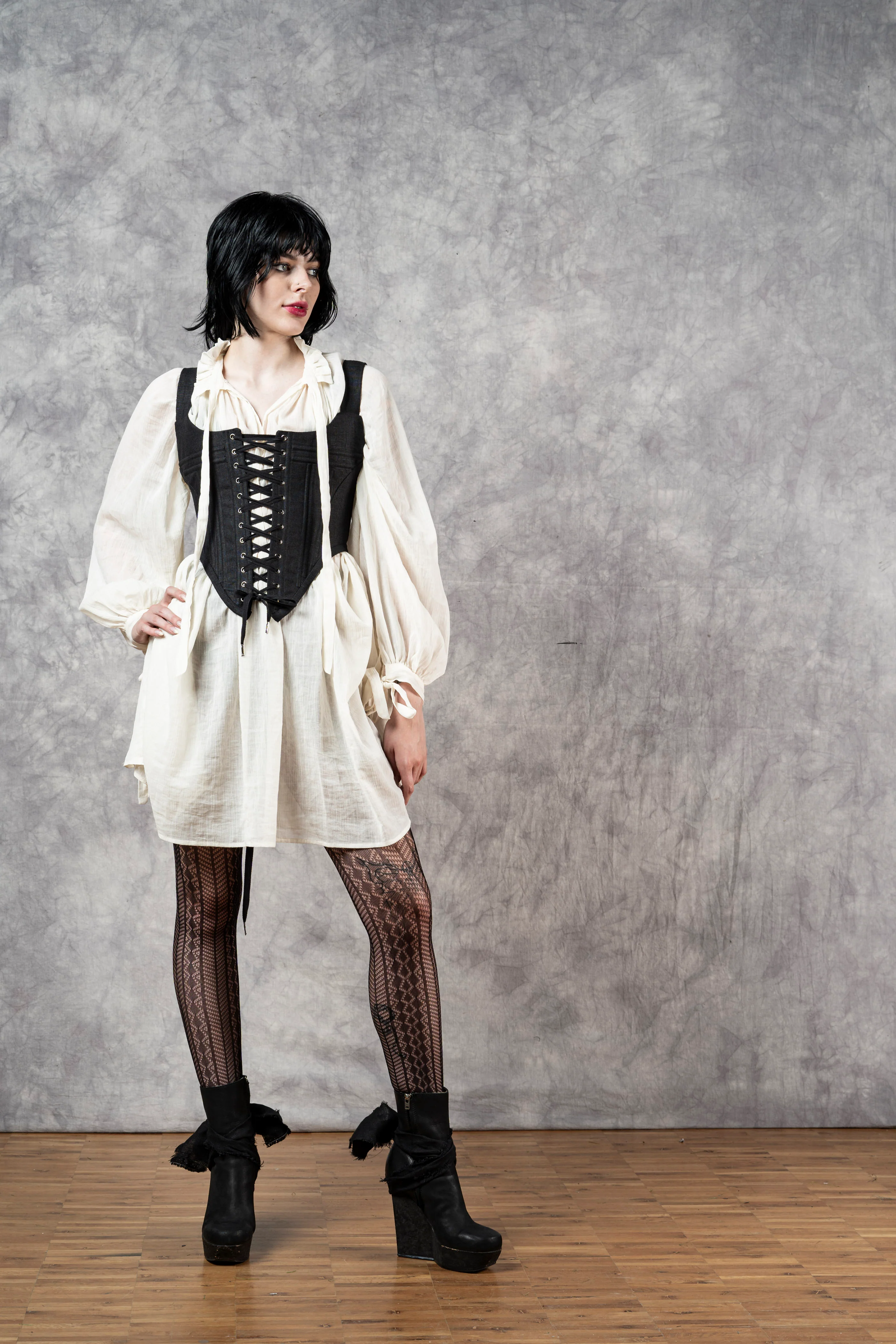 Hybrid Stays in Black Linen (Made-To-Order) - Image 20