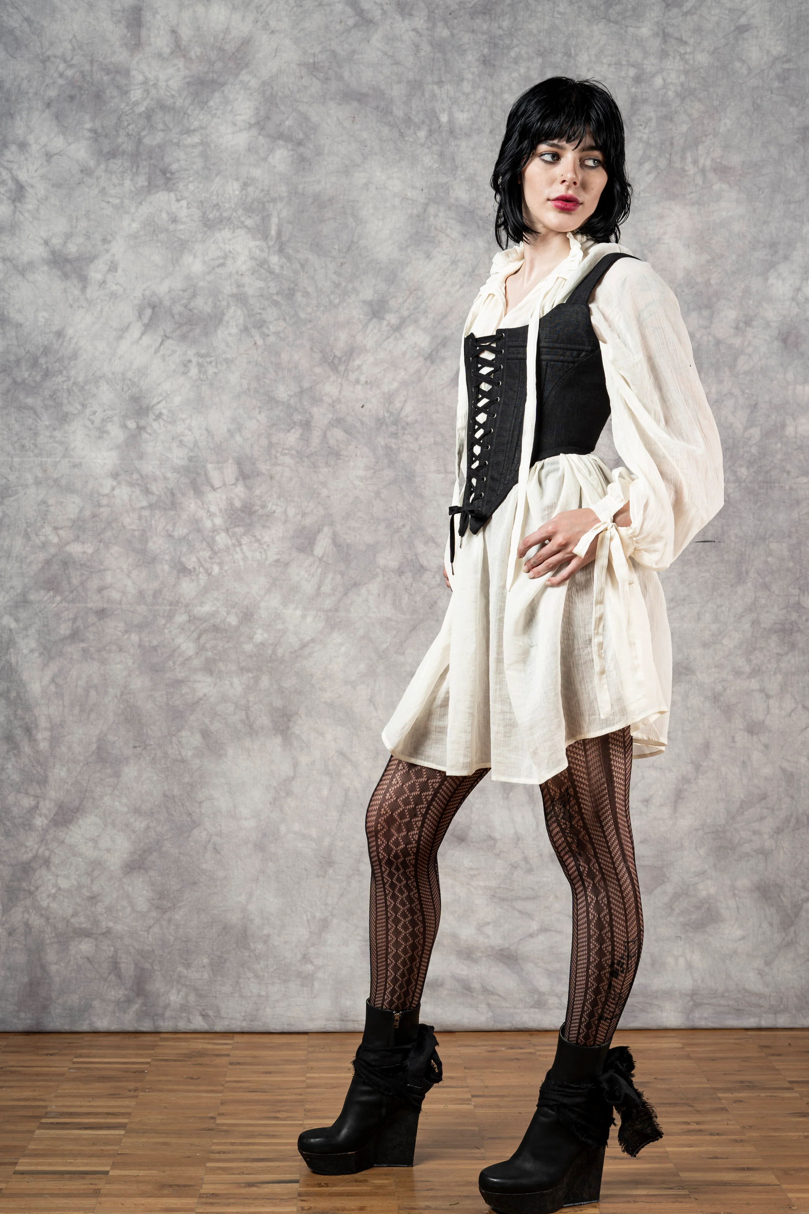 Hybrid Stays in Black Linen (Made-To-Order) - Image 21