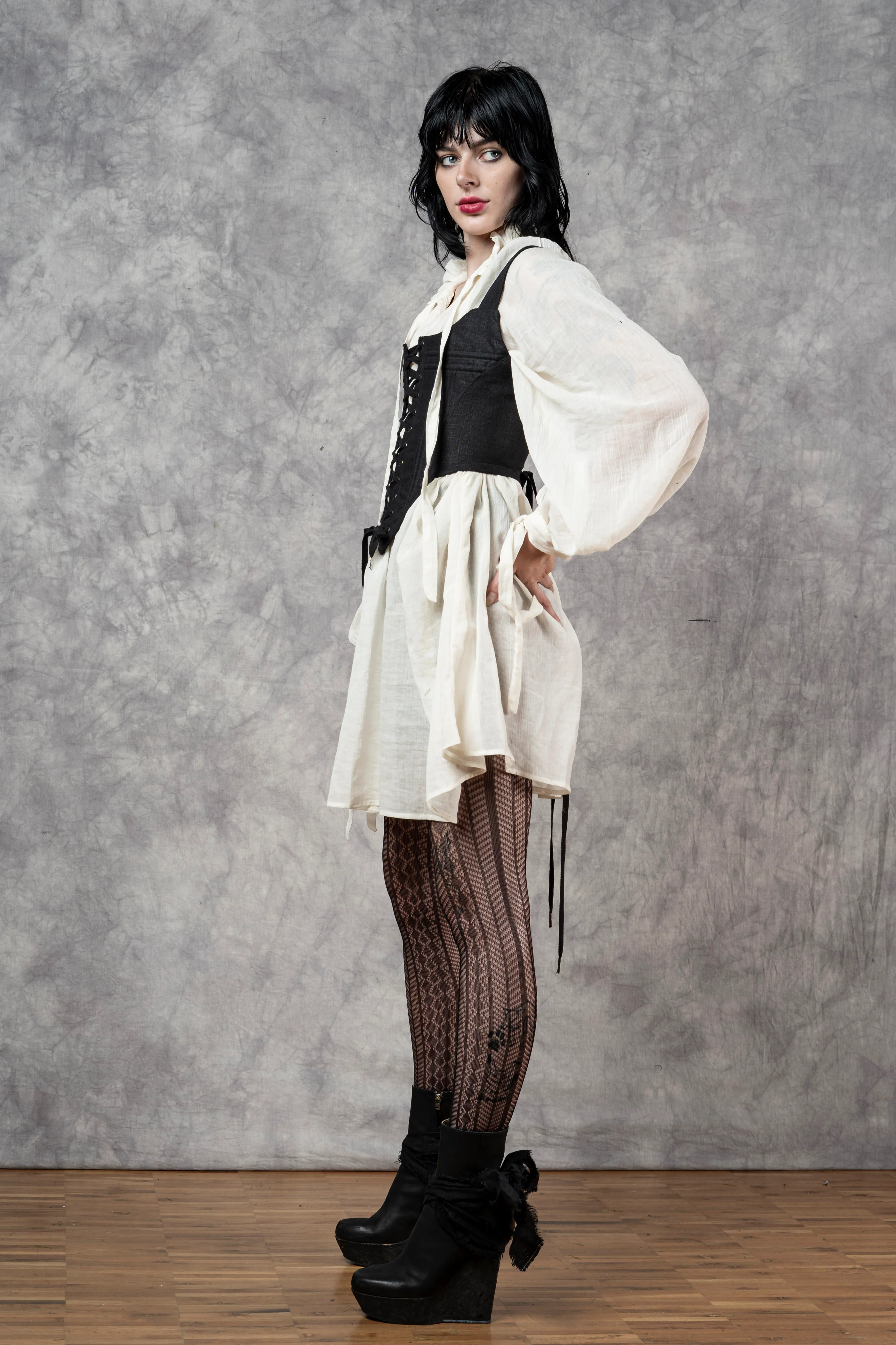 Hybrid Stays in Black Linen (Made-To-Order) - Image 22