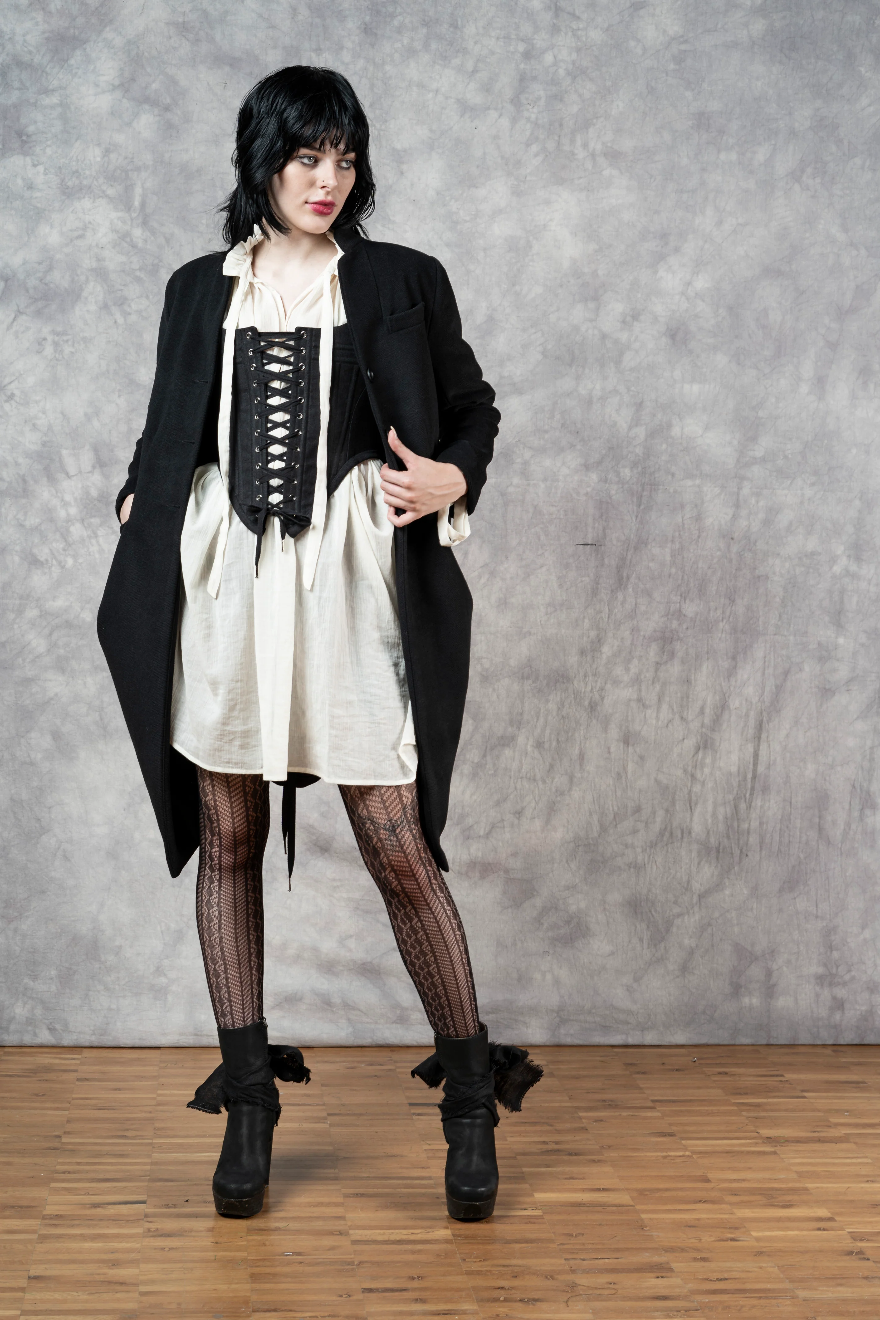 Hybrid Stays in Black Linen (Made-To-Order) - Image 28