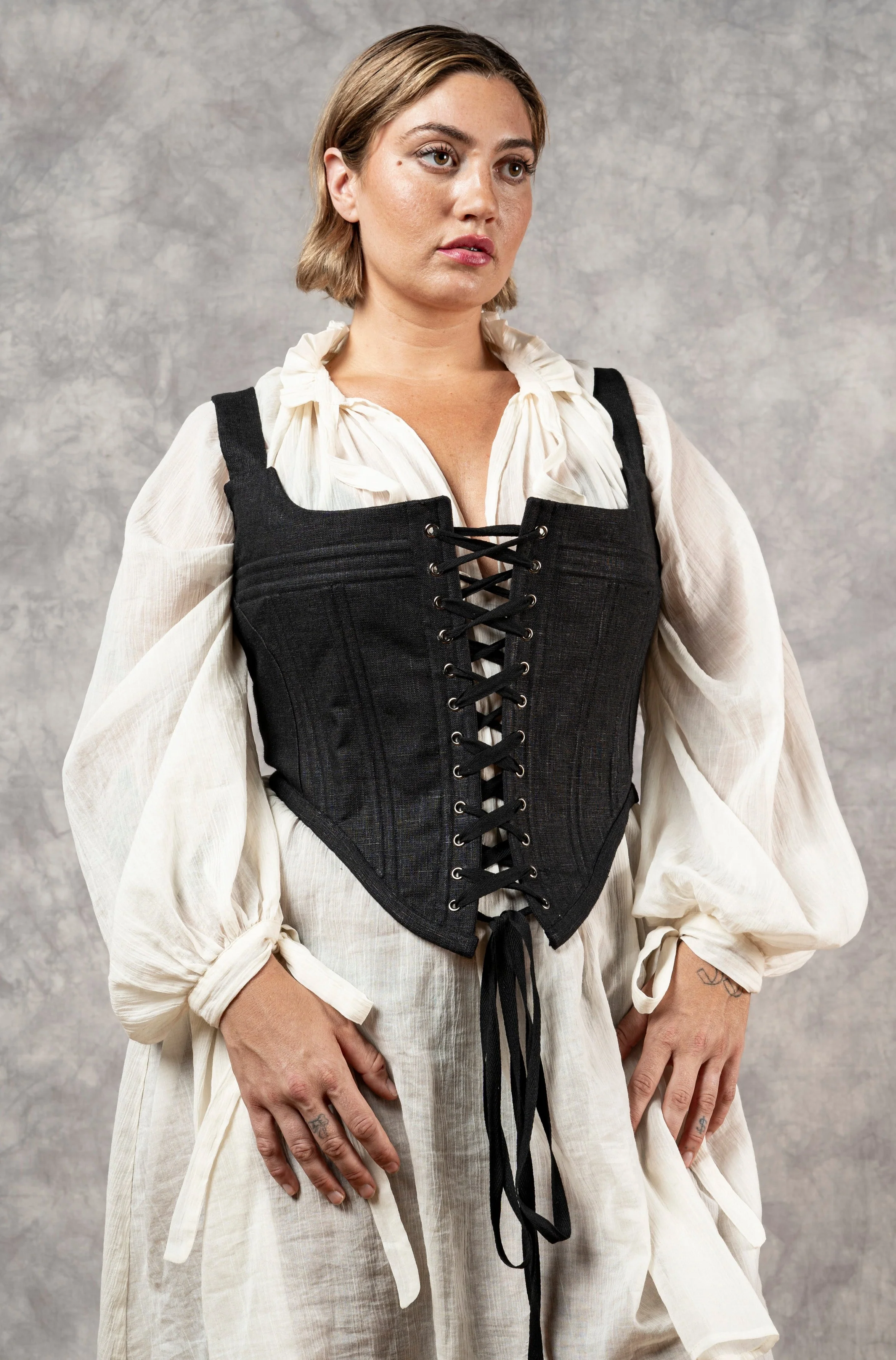 Hybrid Stays in Black Linen (Made-To-Order) - Image 6