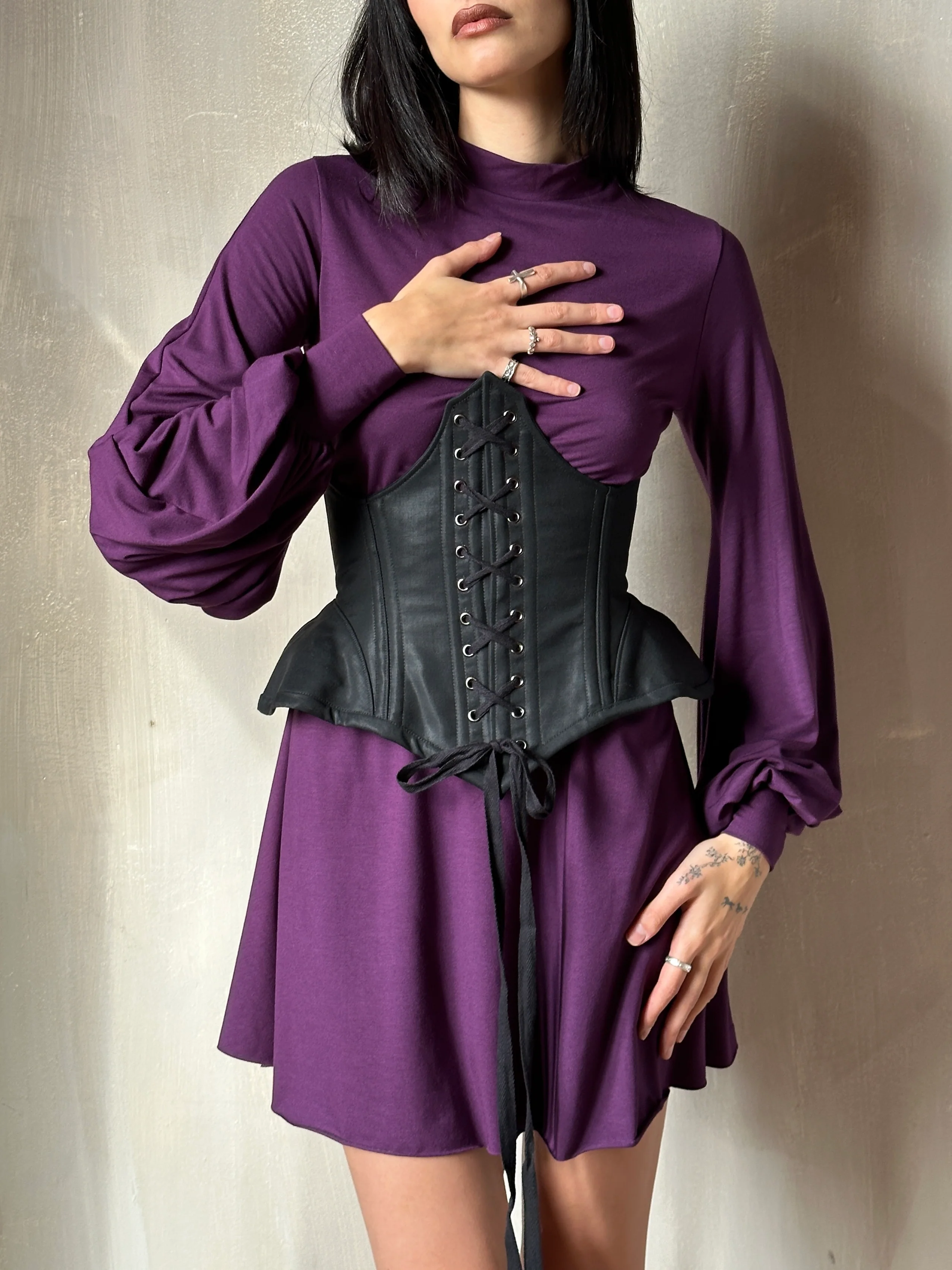 Sample Sale: Underbust Pannier Corset in Wool Sateen (Size IV) - Image 3