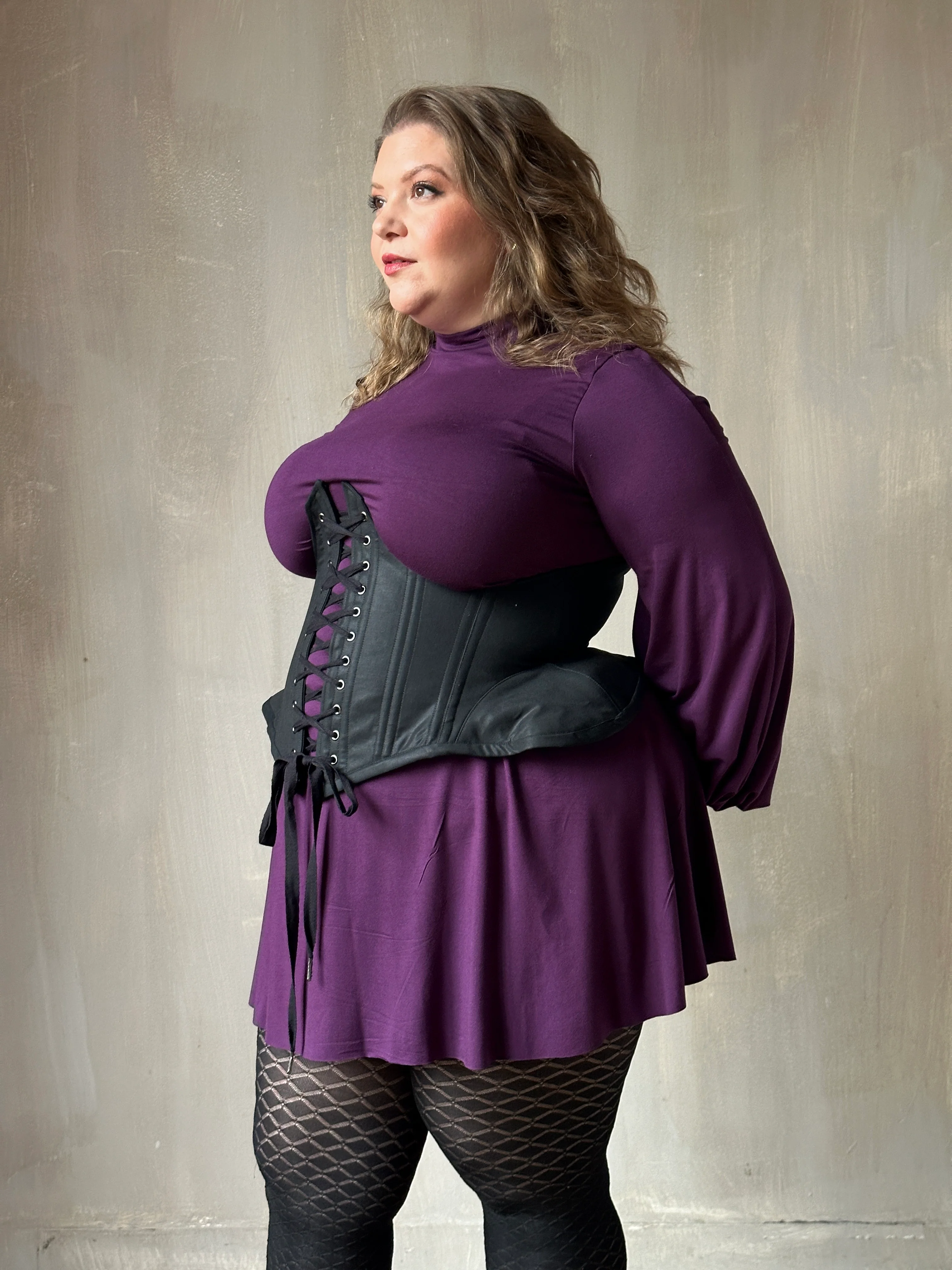 Sample Sale: Underbust Pannier Corset in Wool Sateen (Size IV) - Image 7