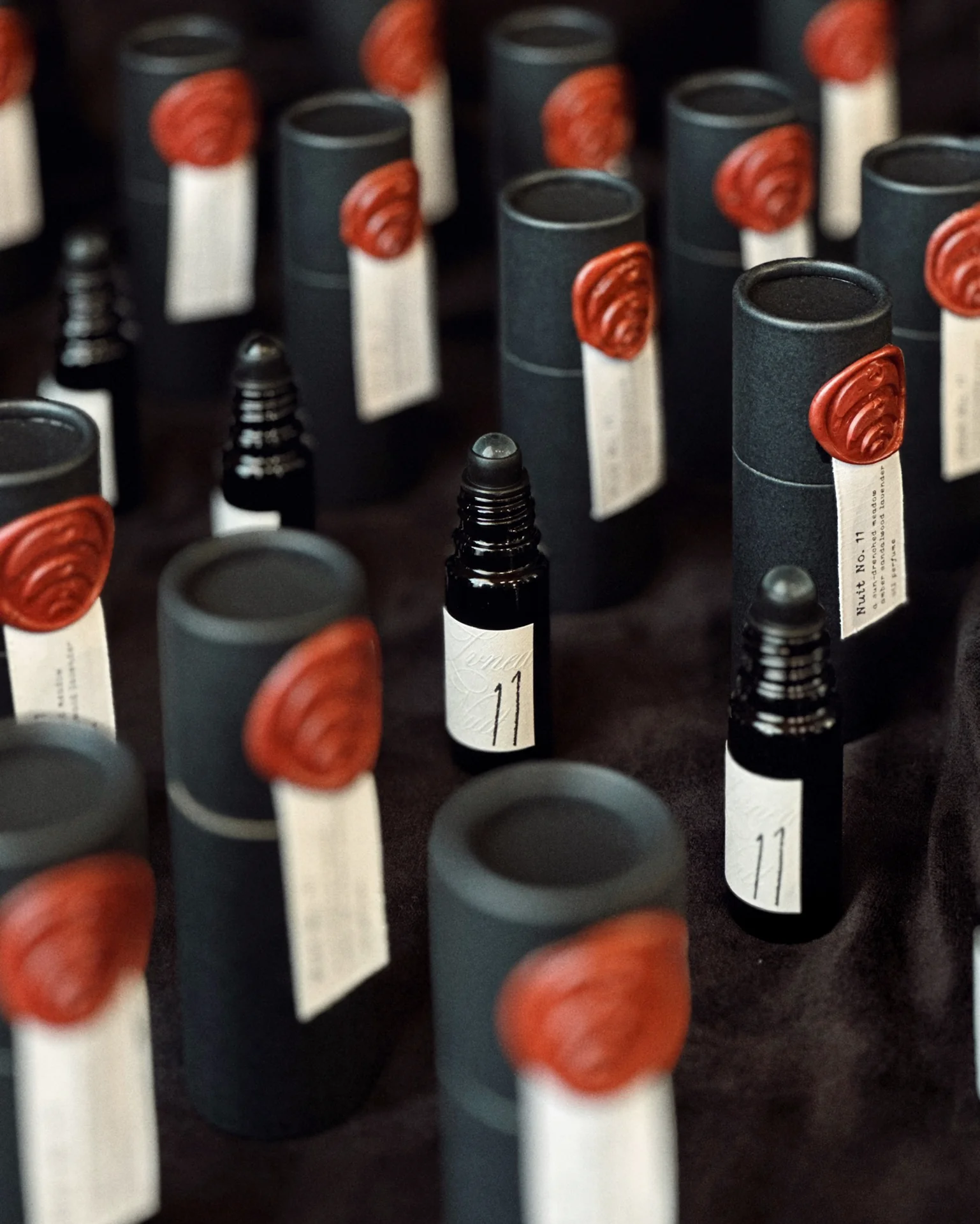 NUIT No. 11 Botanical Oil Perfume (In Stock) - Image 4