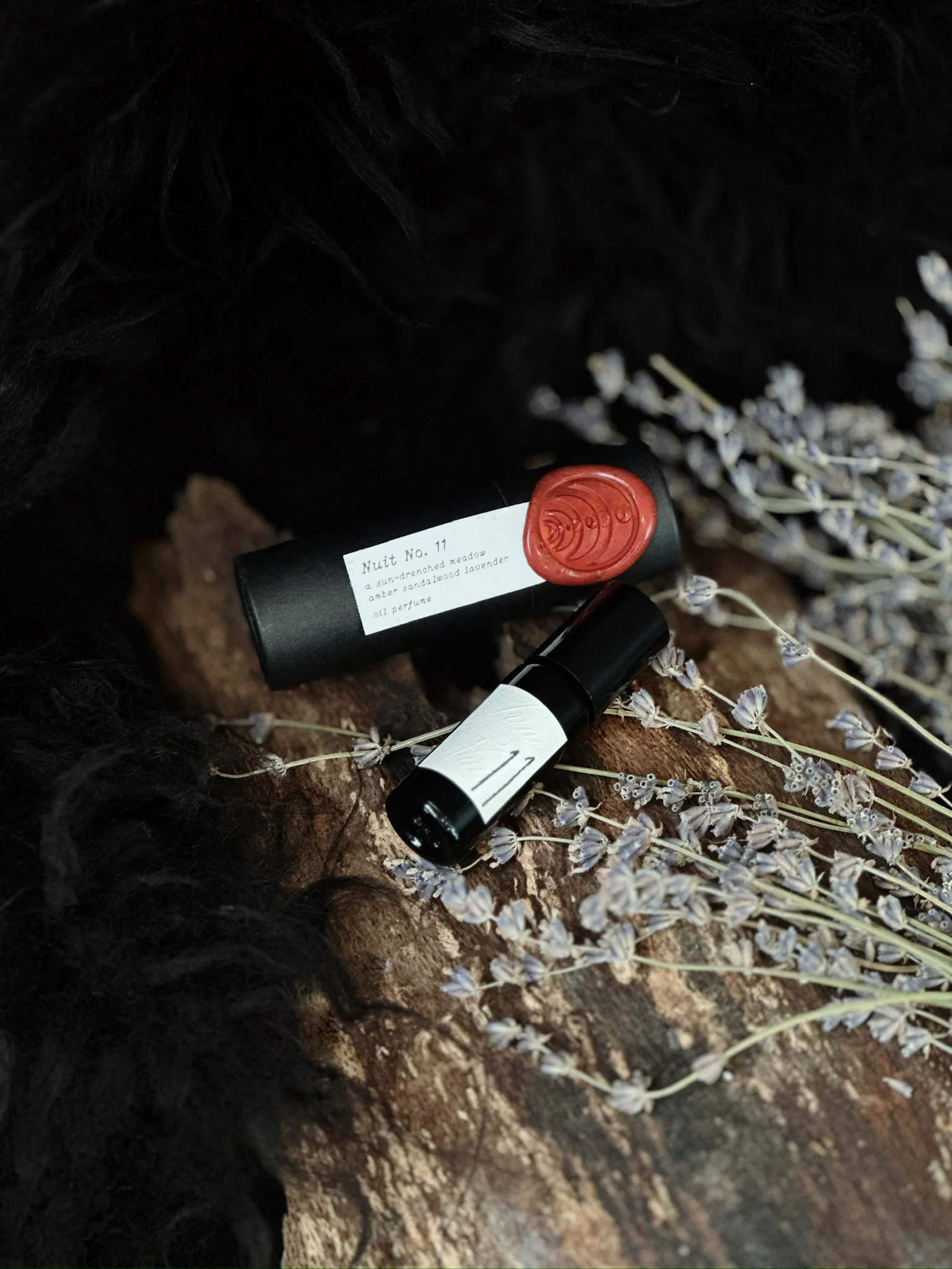 NUIT No. 11 Oil Perfume Sample - Image 4