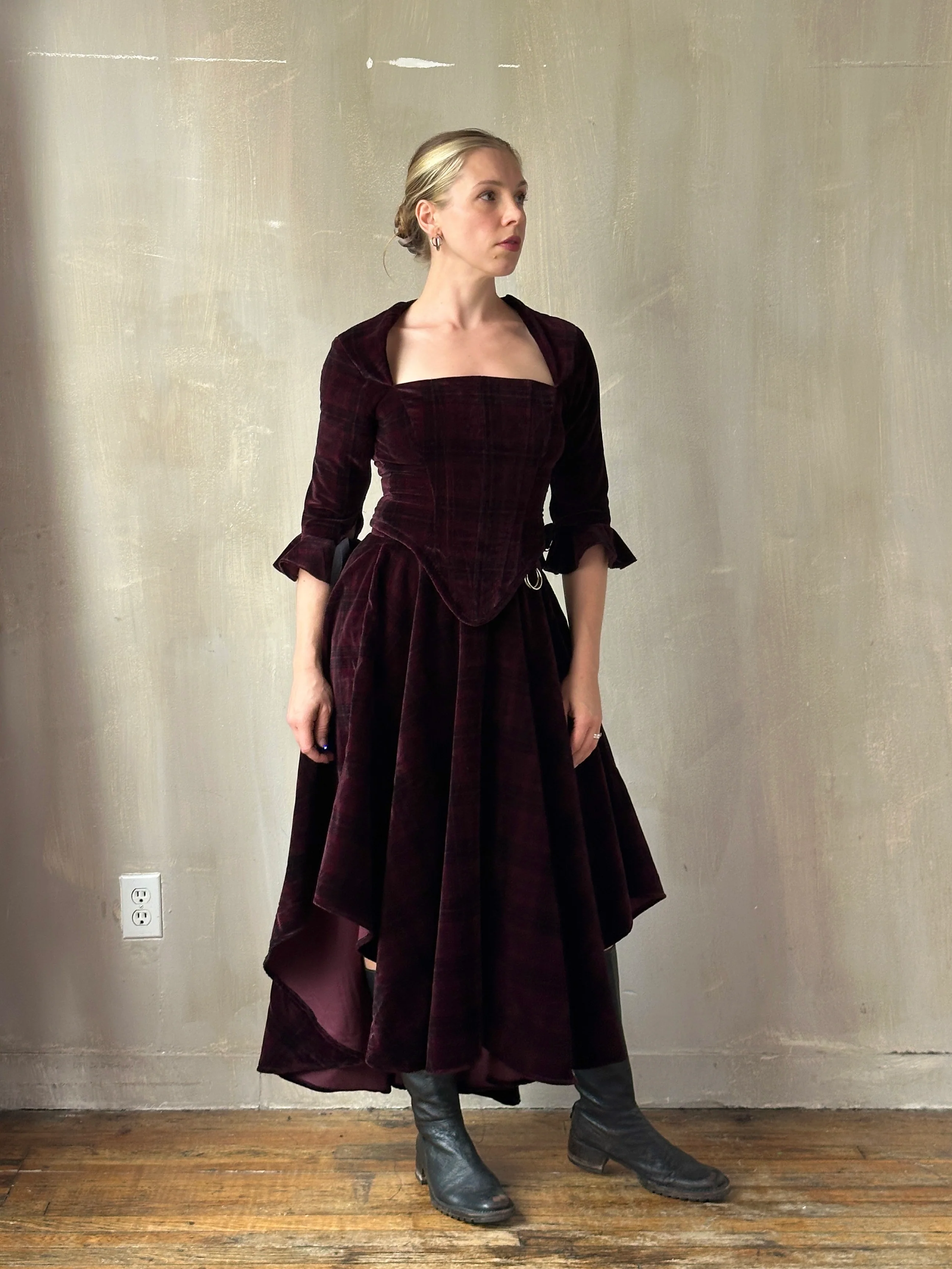 FW25: "Psyche" Pastorale Bodice and Skirt in Wine Tartan (Pre-Order) - Image 14