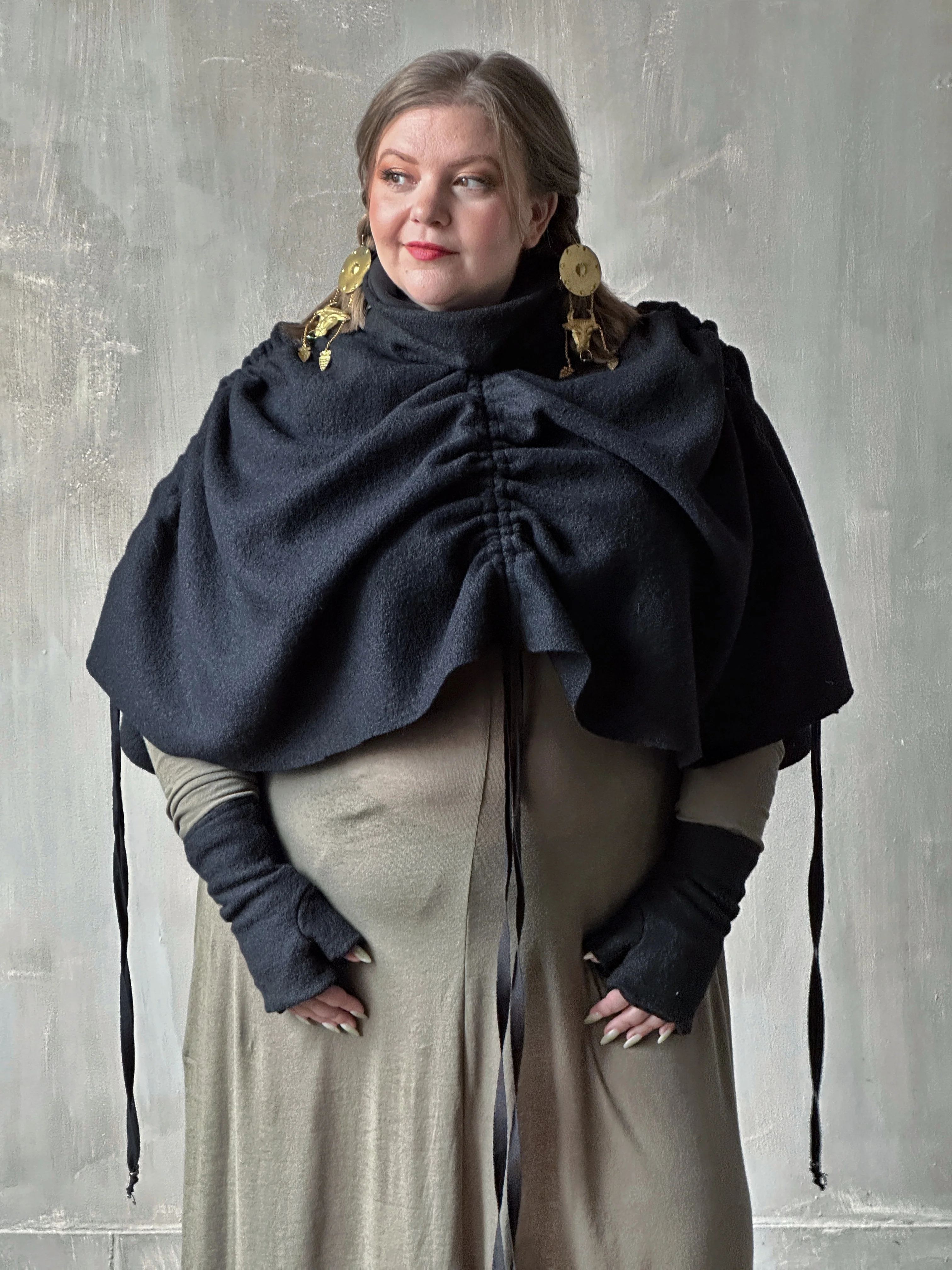 Ruched Capelet in Black Wool - Image 3
