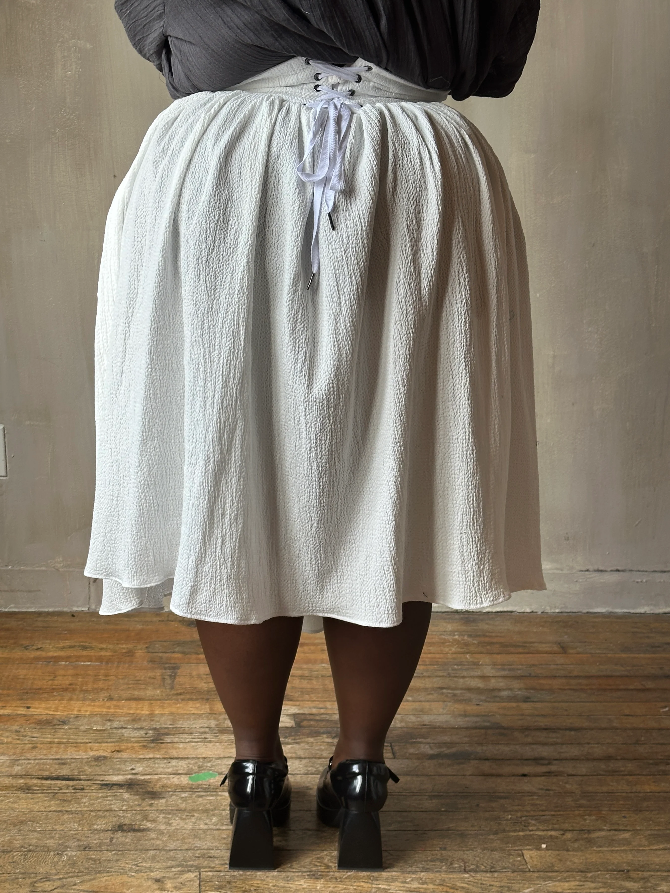 Sample Sale: Extended Yoke Petticoat Skirt In White Seersucker Cotton (Size I & V) - Image 6