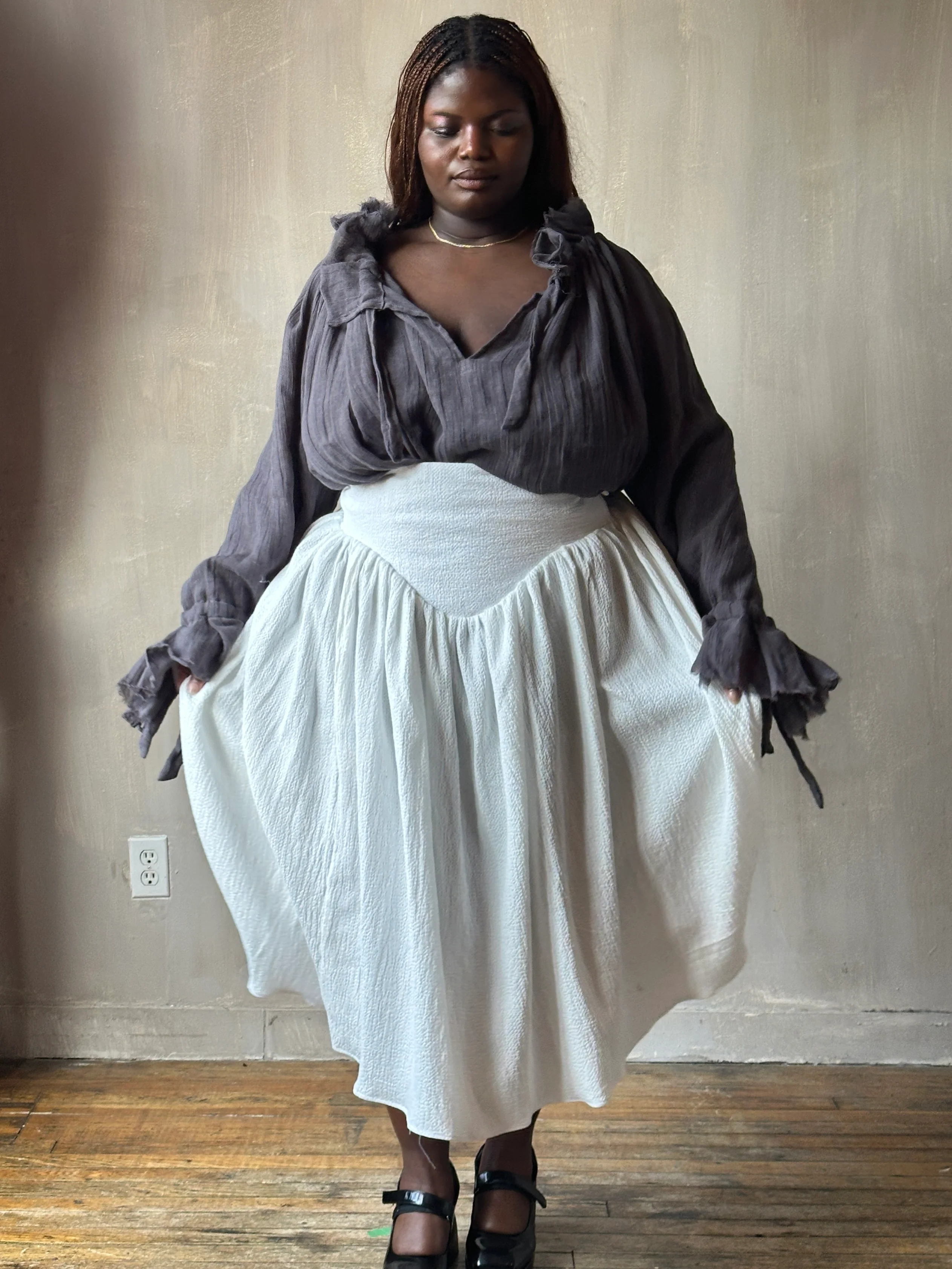 Sample Sale: Extended Yoke Petticoat Skirt In White Seersucker Cotton (Size I & V) - Image 8