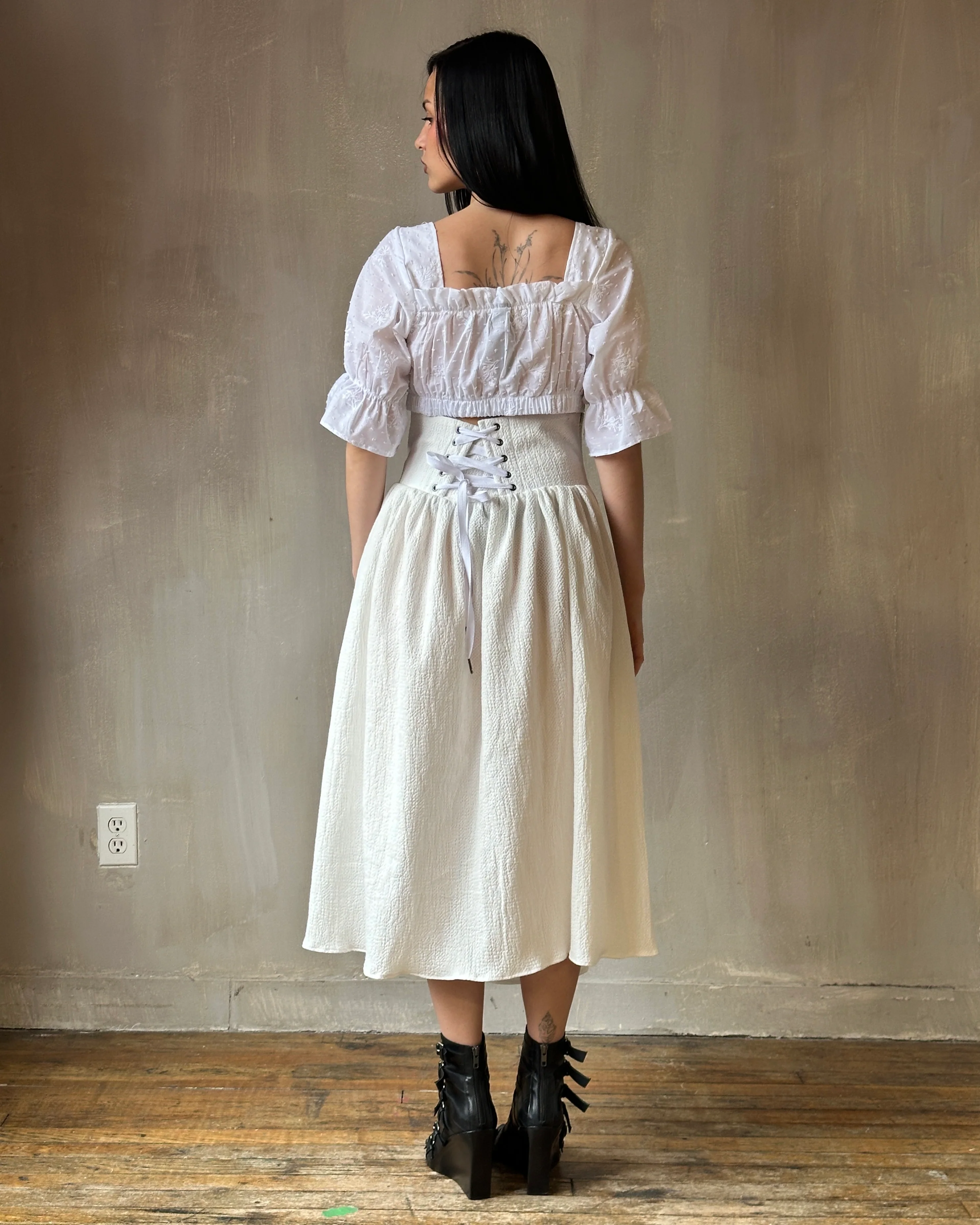 Sample Sale: Extended Yoke Petticoat Skirt In White Seersucker Cotton (Size I & V) - Image 9