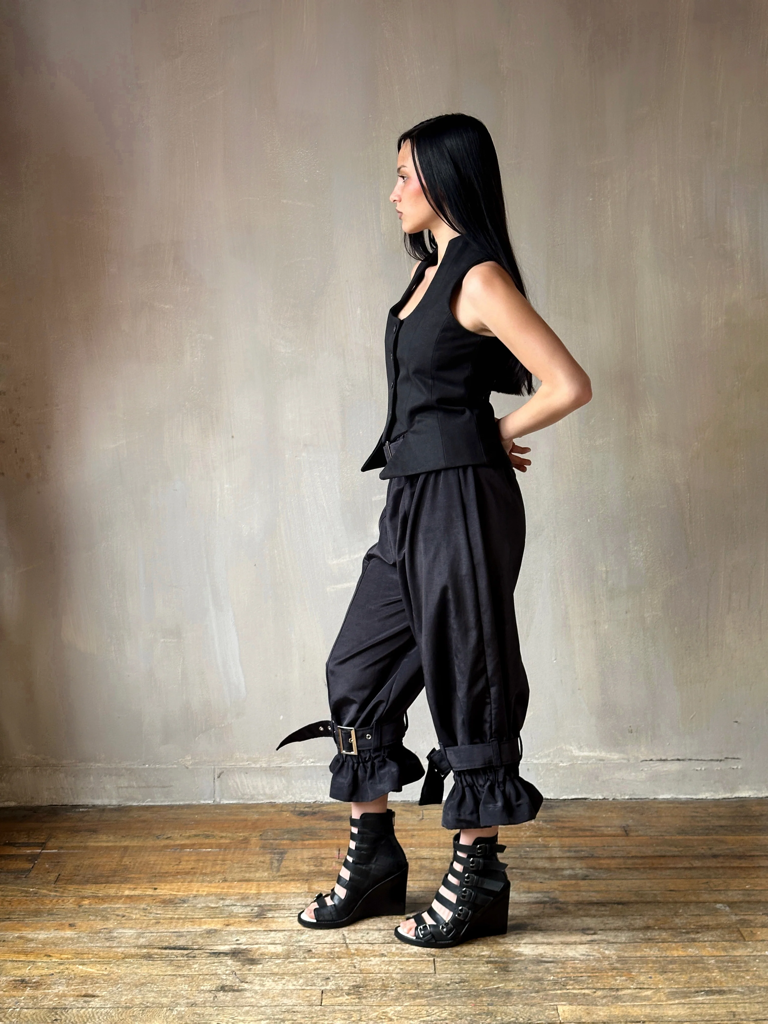 Sample Sale: "pirate bloomers" with Belt and Leg Straps in Black Twill Taffeta (Size V) - Image 7