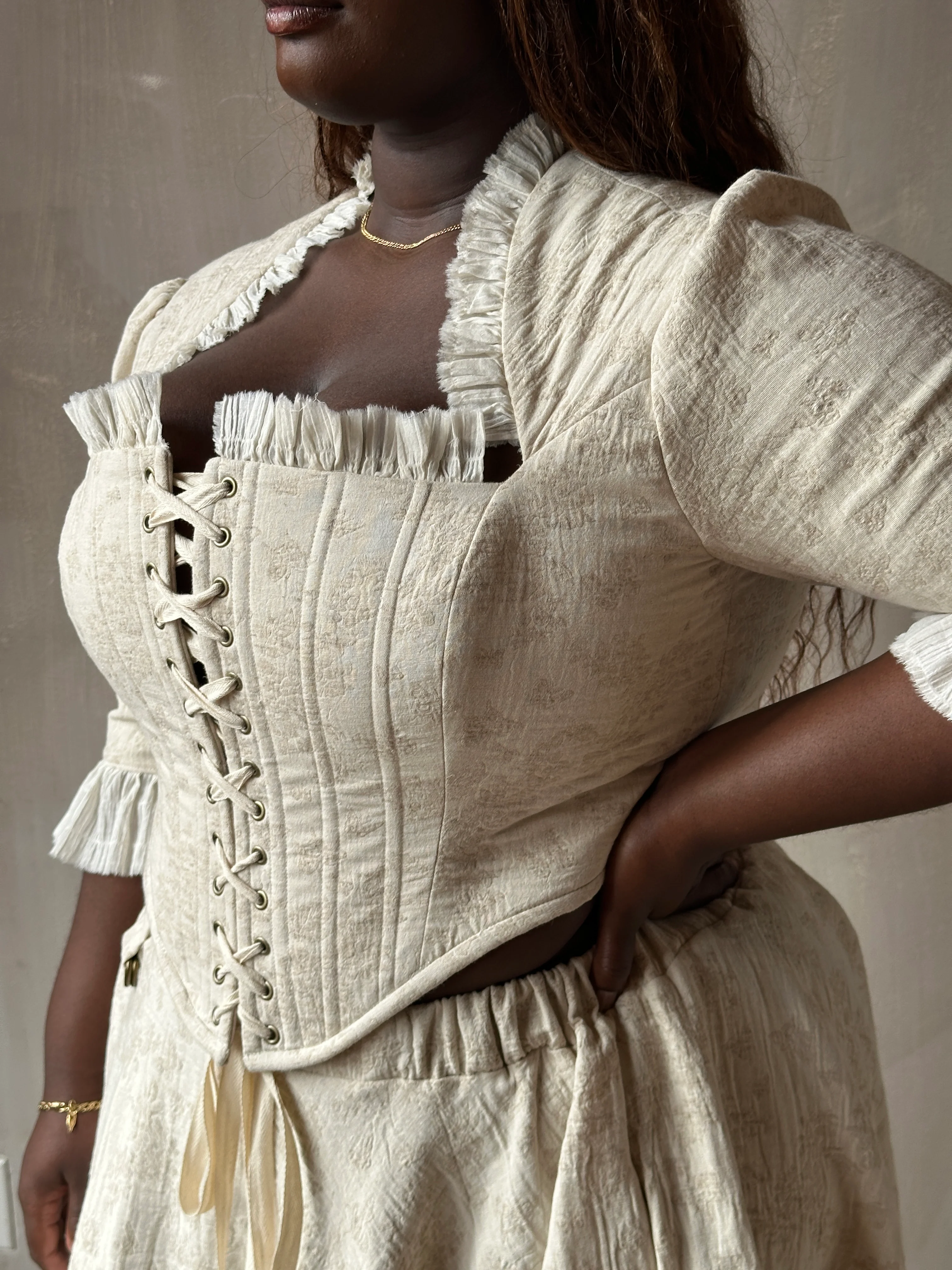 Spring '26: Pastorale Bodice in Antique Floral Ivory Cotton (Pre-Order) - Image 8