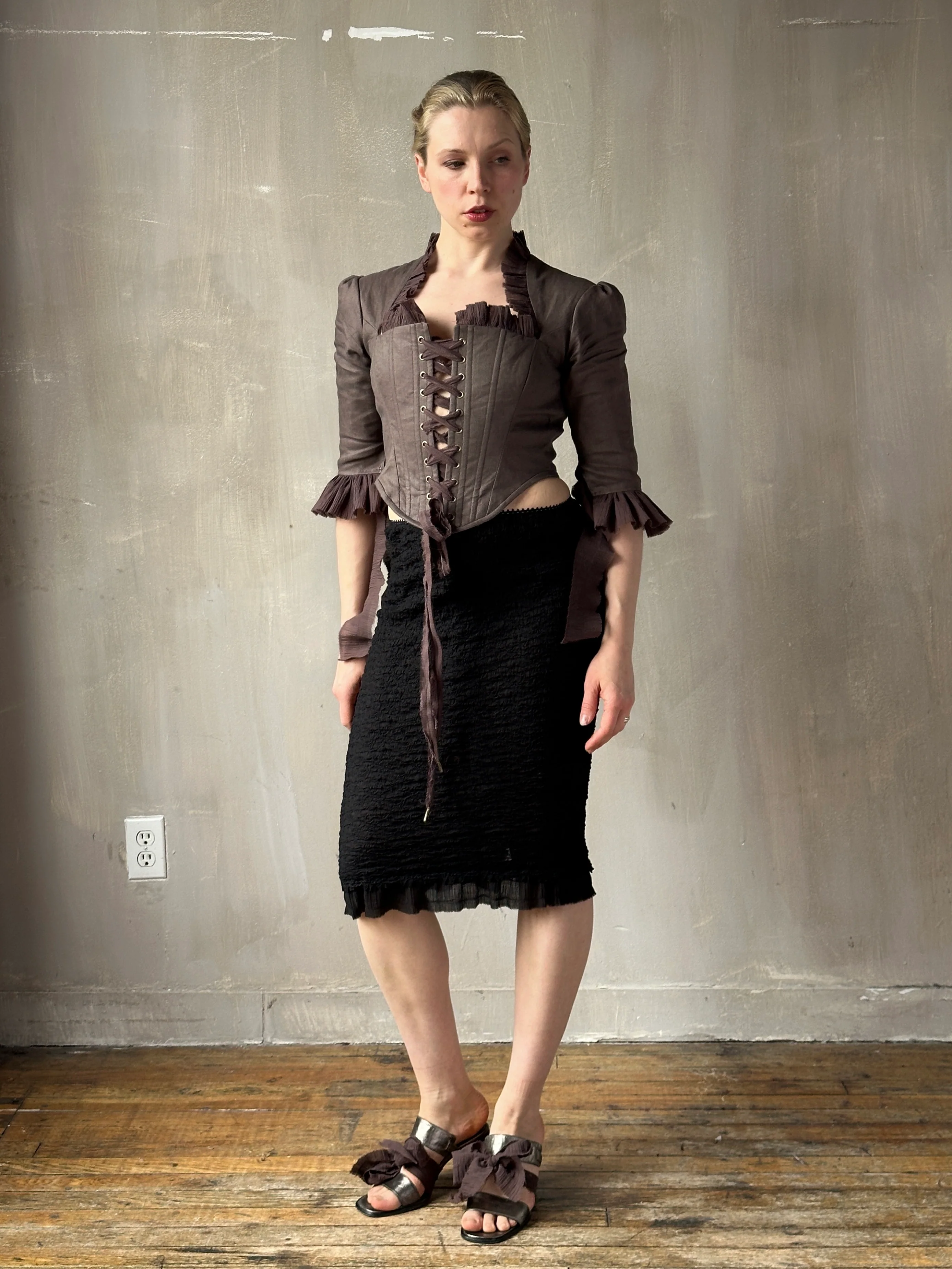 Spring '26: Pastorale Bodice in Mauve Taupe Linen (Pre-Order, Limited Edition) - Image 8