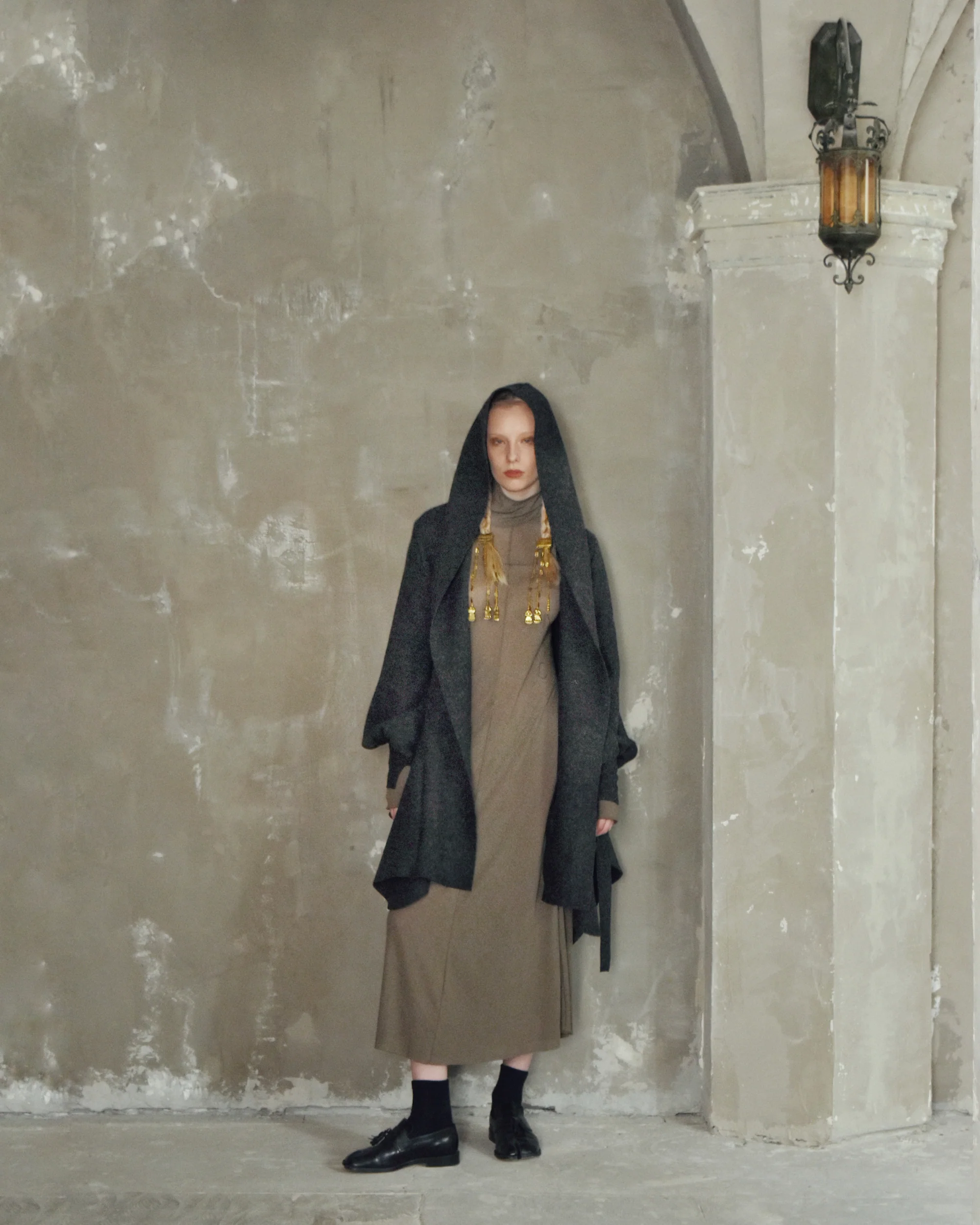 Sample Sale: Tournure Coat in Pure Wool (Dark Heather Grey, Size II) - Image 4