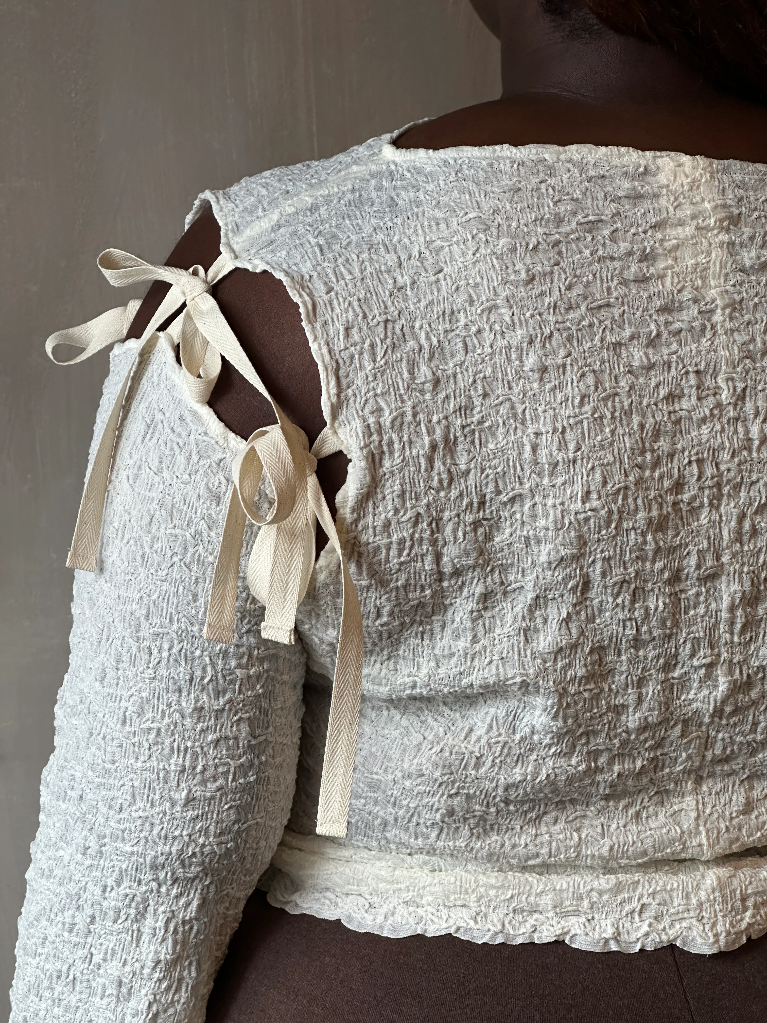 Winter '26: Detached Sleeve Top in Textured Cream Cotton (Pre-Order) - Image 17