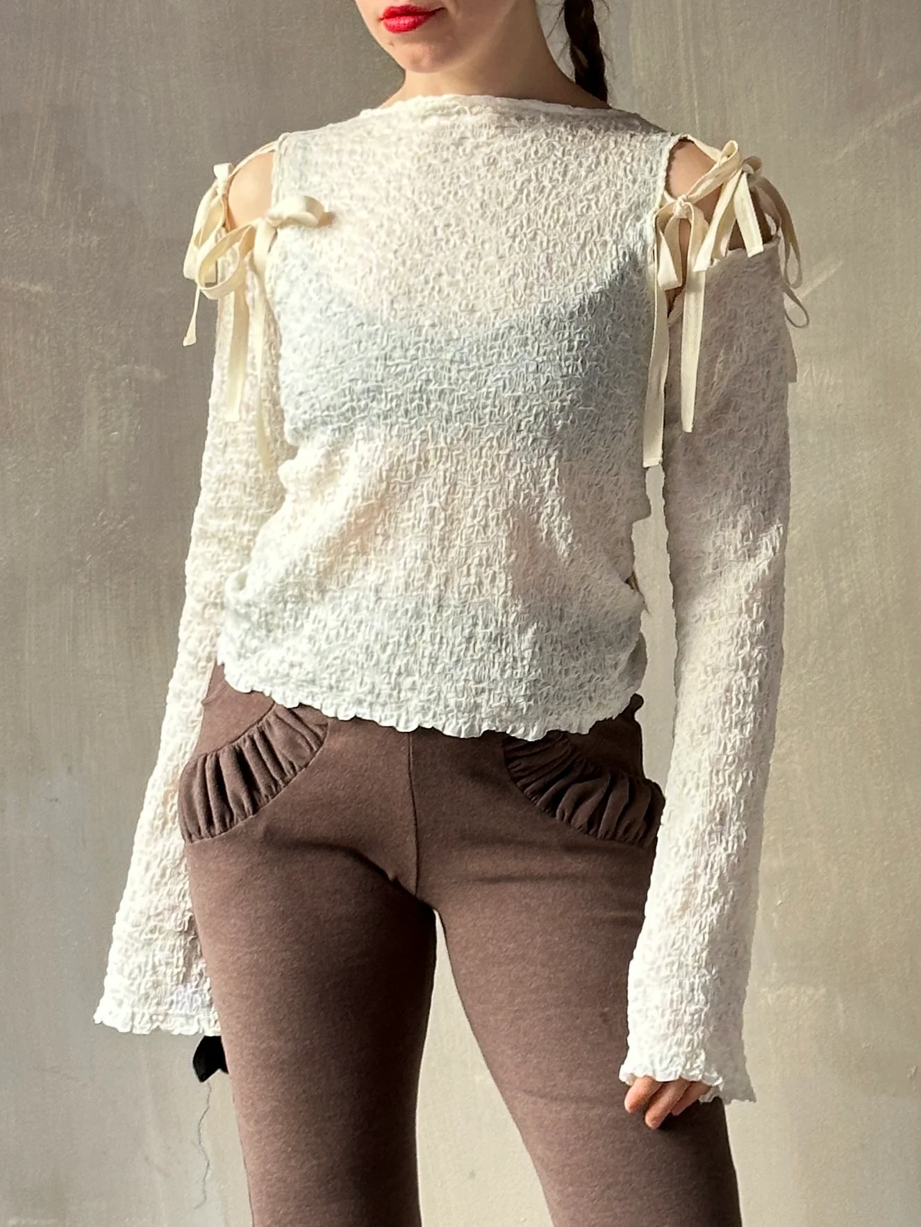 Winter '26: Detached Sleeve Top in Textured Cream Cotton (Pre-Order) - Image 4