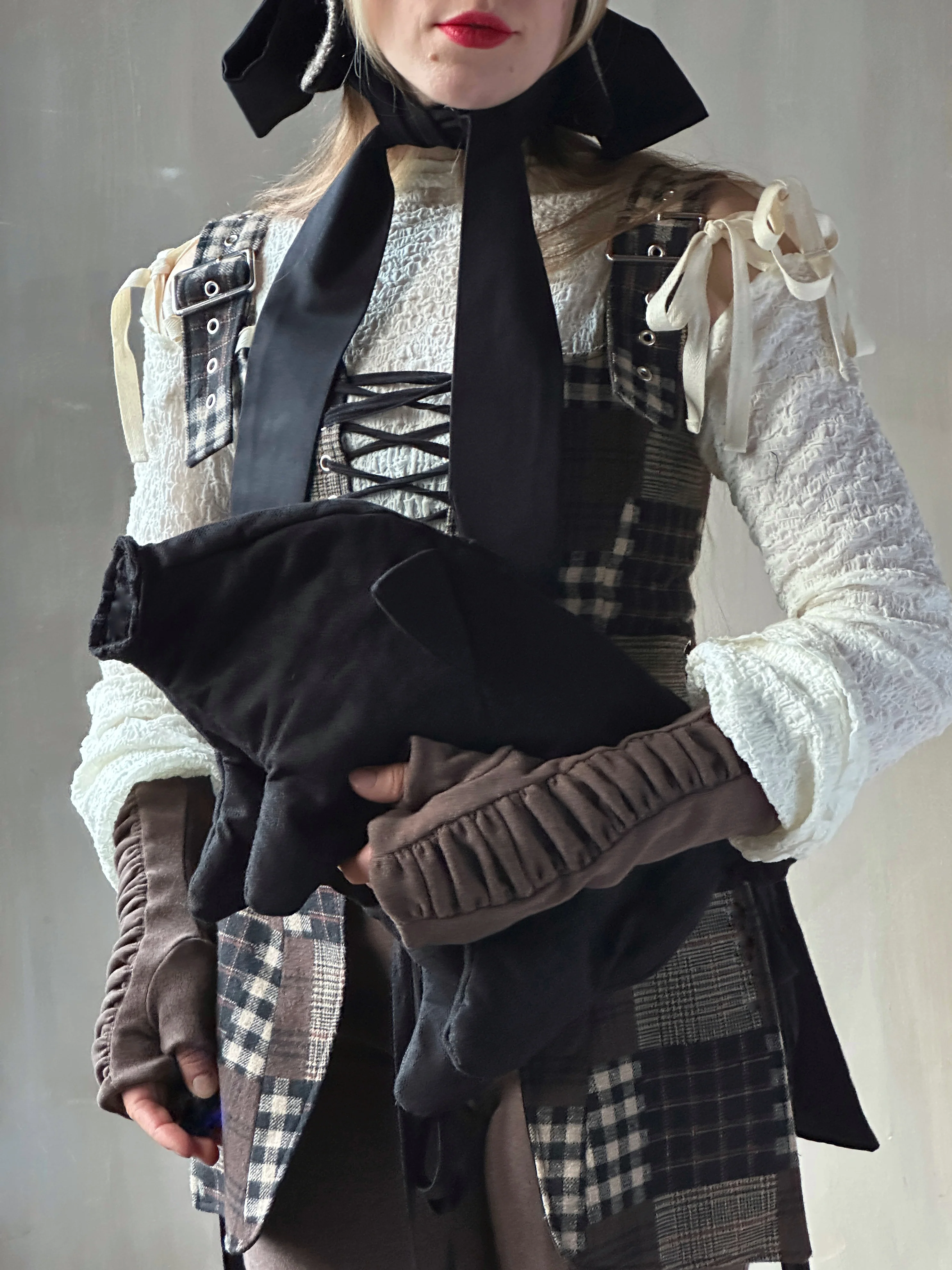 Winter '26: Detached Sleeve Top in Textured Cream Cotton (Pre-Order) - Image 9